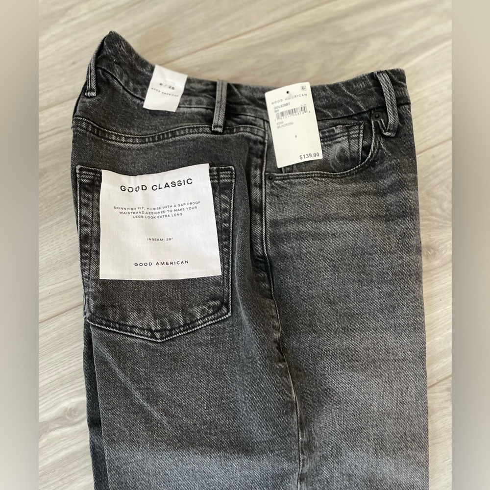 Good American NWT size 6/28 slim classic straight jeans black - Picture 2 of 4